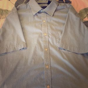 Large Van Heusen shirt